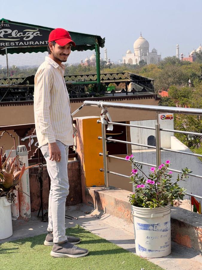 Hotel Rashmi Agra  Buitenkant foto