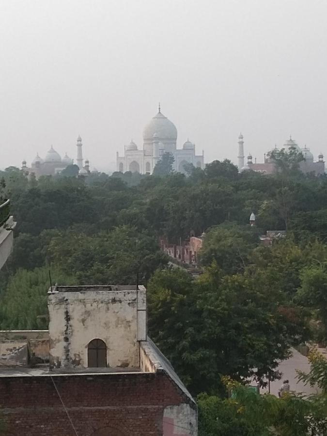 Hotel Rashmi Agra  Buitenkant foto