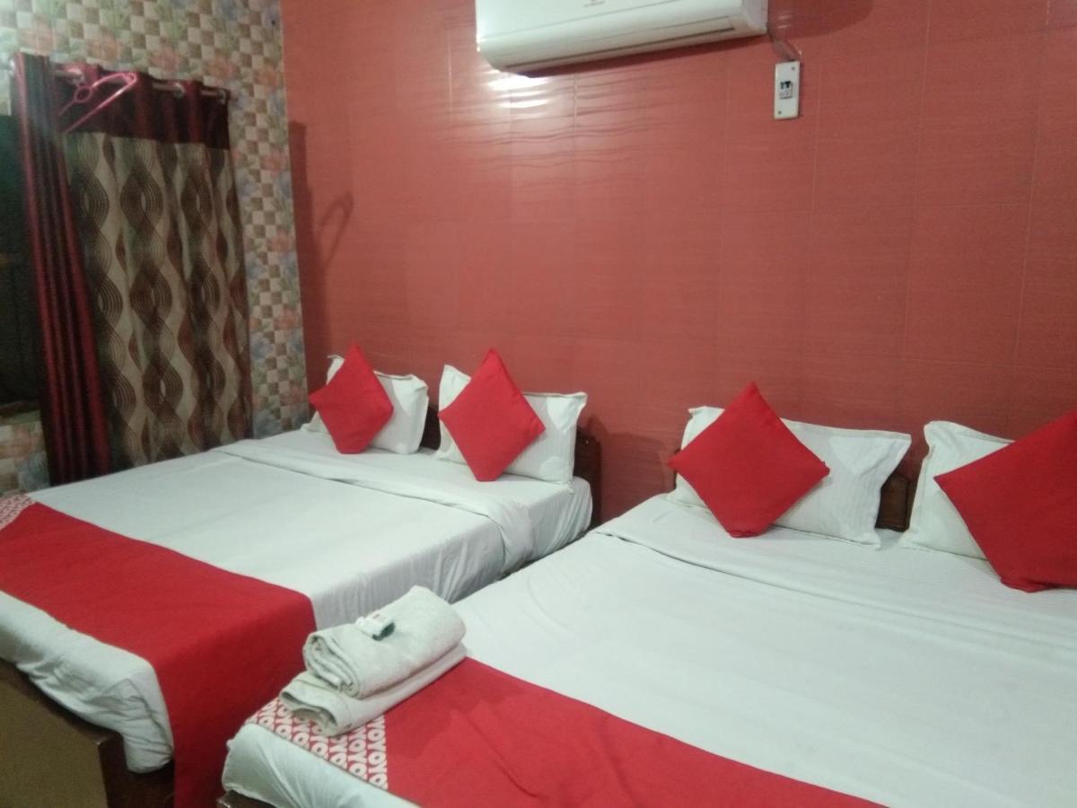 Hotel Rashmi Agra  Buitenkant foto