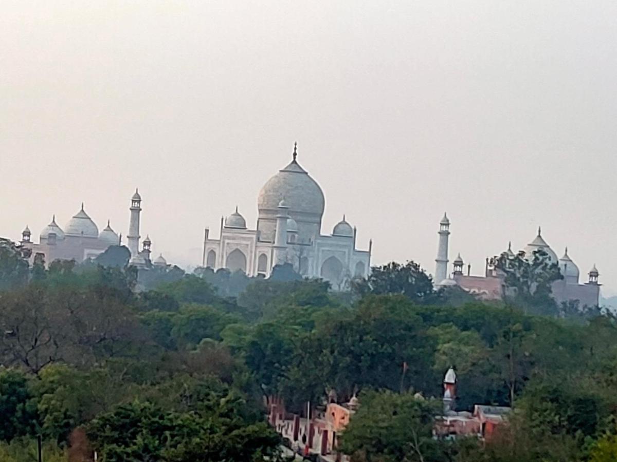 Hotel Rashmi Agra  Buitenkant foto