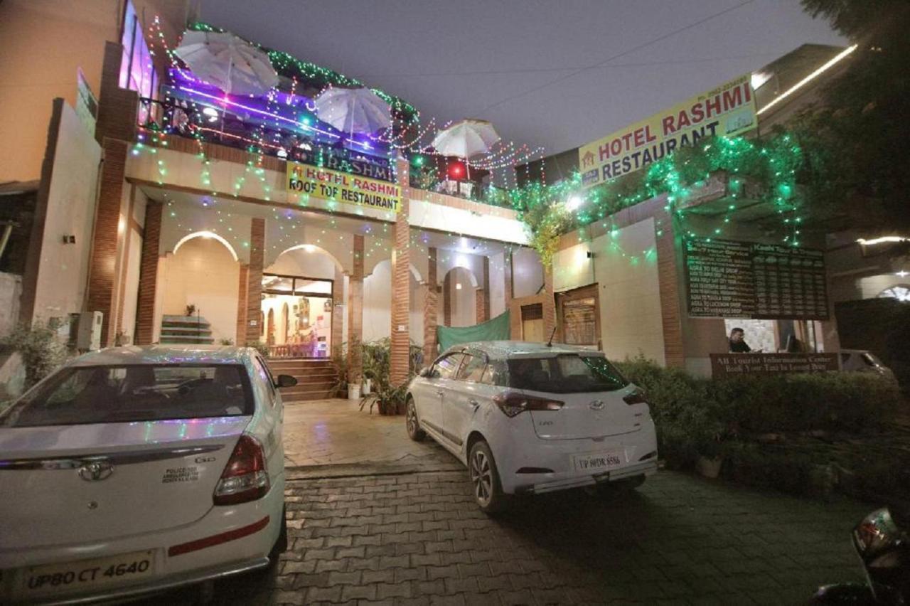 Hotel Rashmi Agra  Buitenkant foto